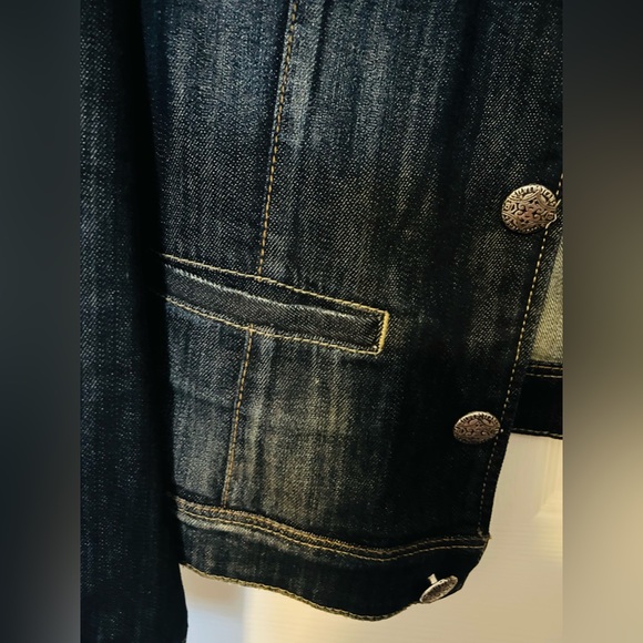 Silver Jean Co Distressed Dark Denim Patty Jacket - Picture 8 of 9